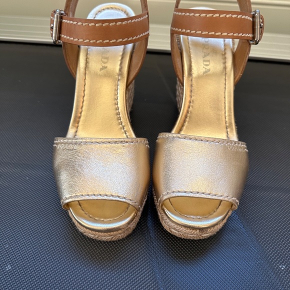 Prada Wedge Sandal, Women’s Size 40 - Picture 2 of 6